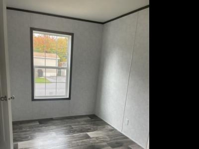 Photo 5 of 8 of home located at 27 Parkside Drive Manheim, PA 17545