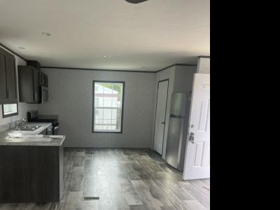 Photo 2 of 8 of home located at 27 Parkside Drive Manheim, PA 17545
