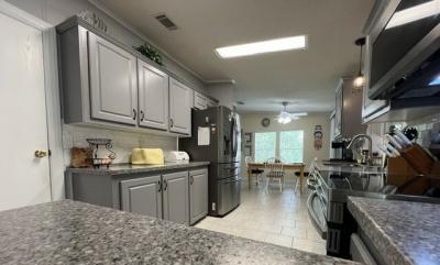 Photo 4 of 37 of home located at 112 Alamanda Lane Parrish, FL 34219