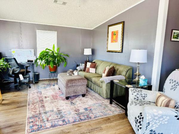Photo 1 of 2 of home located at 10 Cypress Loop Lake Alfred, FL 33850