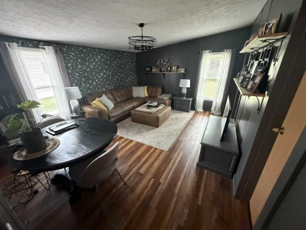 2000 Palm Harbor Mobile Home