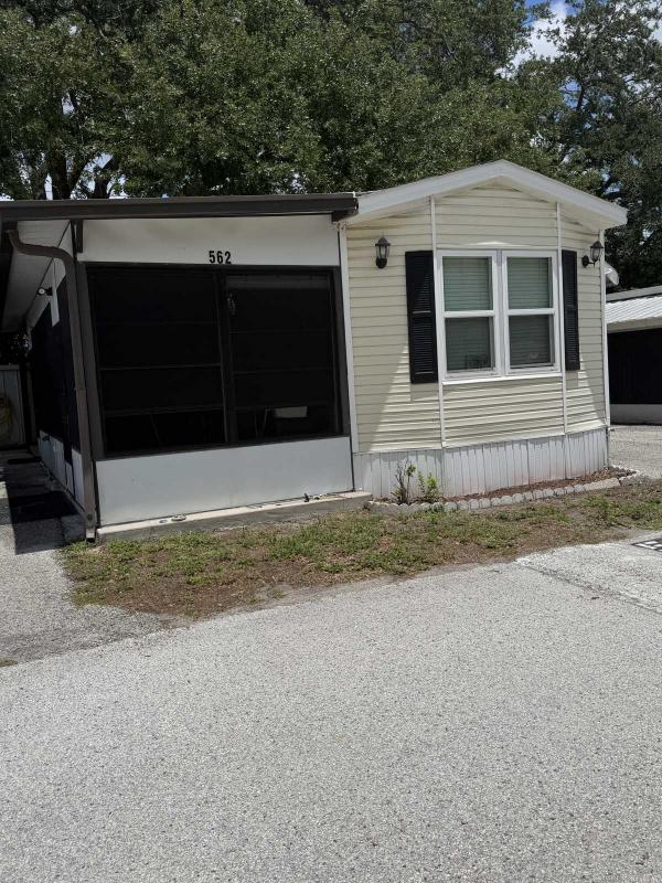 Photo 1 of 2 of home located at 3390 Gandy Blvd N #562 Saint Petersburg, FL 33702