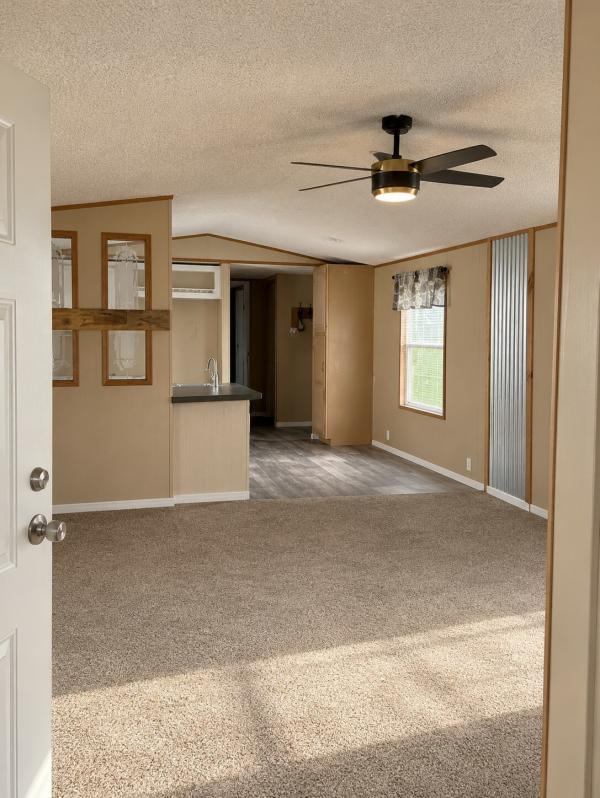 1995 Champion Manufactured Home