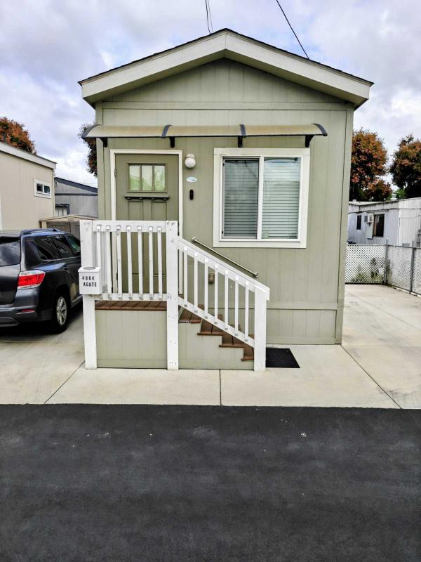 Photo 1 of 2 of home located at 4864 Agate Long Beach, CA 90805