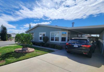 Photo 4 of 29 of home located at 1400 W. 13th St #209 Upland, CA 91786