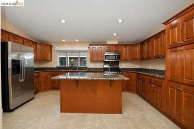 Mobile Home at 210 W Cypress Rd #60 Oakley, CA 94561