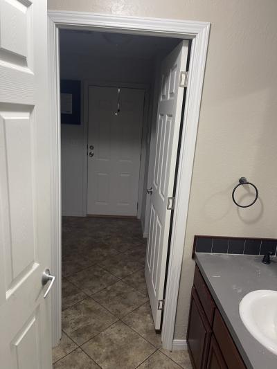 Photo 4 of 5 of home located at 16285 Carole Drive Whitehouse, TX 75791