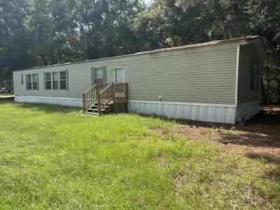 Photo 2 of 4 of home located at 75 Bluebird Lane Beaufort, SC 29906