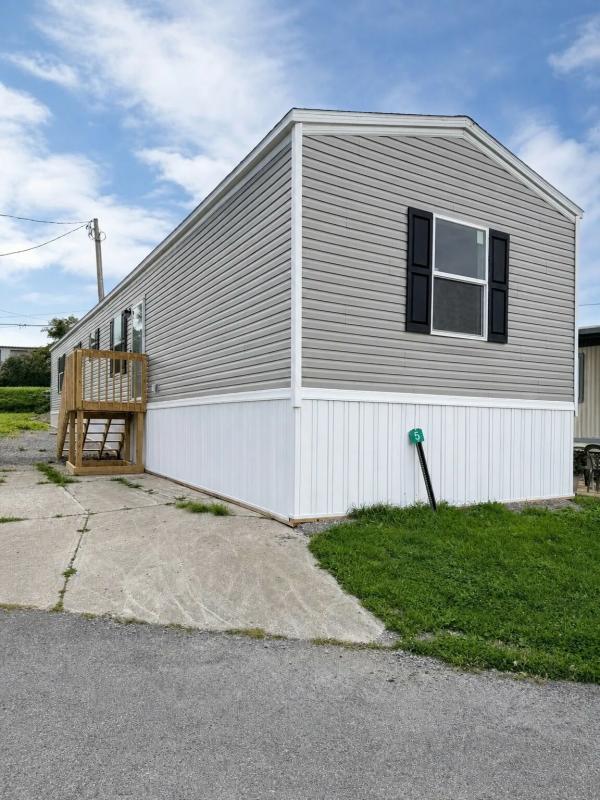 Photo 1 of 2 of home located at 4086 Boston Rd Brunswick, OH 44212