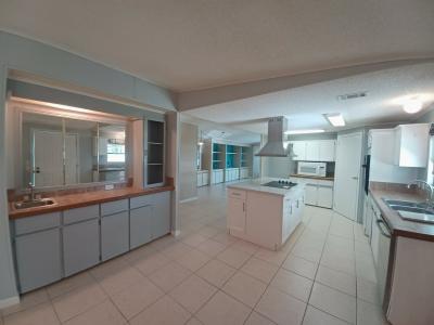 Photo 4 of 8 of home located at 3504 NW 65th St Coconut Creek, FL 33073