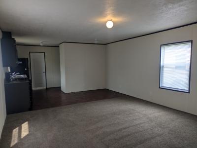 Photo 3 of 4 of home located at 156 Monroe Dr Davison, MI 48423