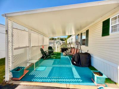 Photo 2 of 22 of home located at 30 Holiday Circle Chicopee, MA 01020