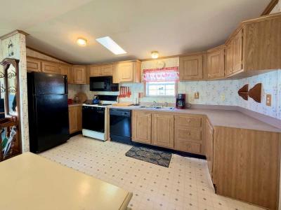 Photo 4 of 22 of home located at 30 Holiday Circle Chicopee, MA 01020