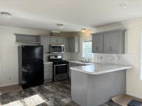 2018 Skyline Silverleaf II 405 Mobile Home