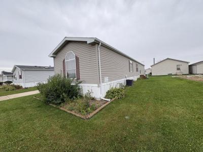 Photo 3 of 20 of home located at 13 Cynthia Lane Beecher, IL 60401