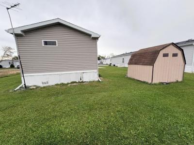 Photo 5 of 20 of home located at 13 Cynthia Lane Beecher, IL 60401