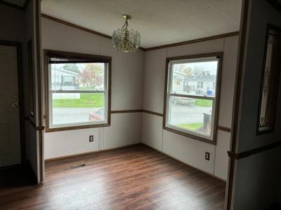 Photo 4 of 13 of home located at 1073 Fernwood Dr. Lockport, NY 14094
