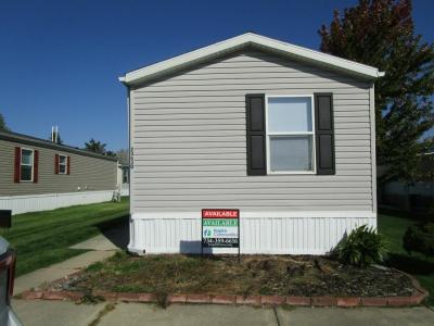 Mobile Home at 23630 Pine Drive Brownstown, MI 48174