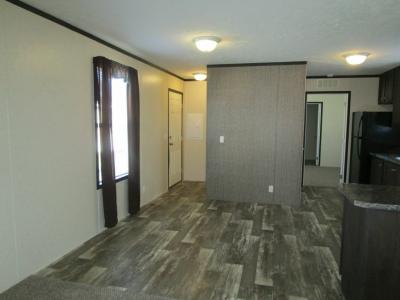Photo 5 of 15 of home located at 23630 Pine Drive Brownstown, MI 48174