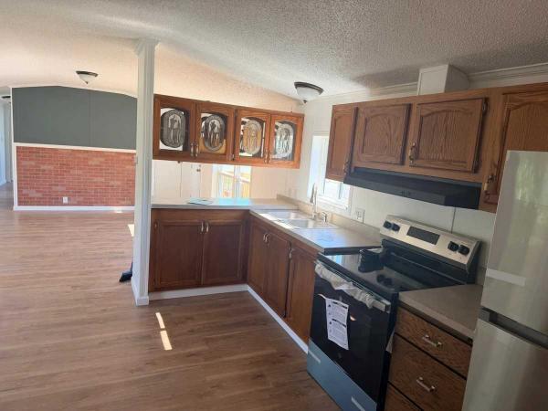 2001 Manufactured Home