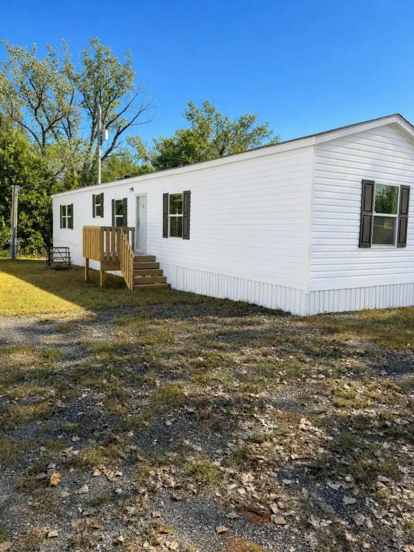 Photo 1 of 2 of home located at 504 Maple St St George, KS 66535