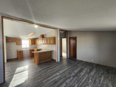 Photo 5 of 7 of home located at 8315 Whitehorn Lane Fenton, MI 48430
