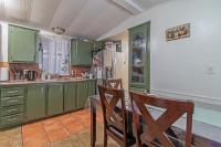 1984 Cavco Manufactured Home