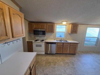 Photo 5 of 19 of home located at 1336 Stone Creek Valley Circle O Fallon, MO 63366