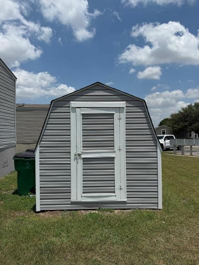Photo 5 of 14 of home located at 5482 Tierra Alta Circle Del Valle, TX 78617