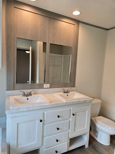 Photo 4 of 7 of home located at 12306 Vera Cruz Drive Del Valle, TX 78617