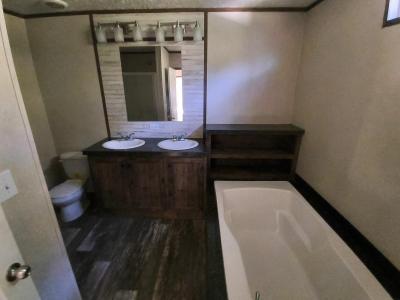 Photo 3 of 6 of home located at 105 Ray Crain Road Indian Mound, TN 37079