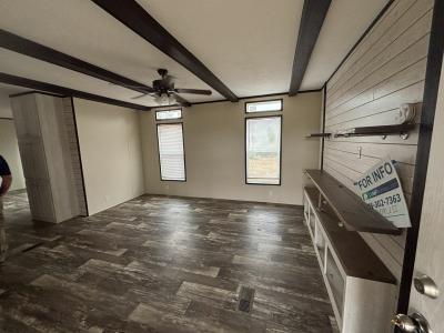 Photo 2 of 13 of home located at 888 County Road 1663 Cullman, AL 35058
