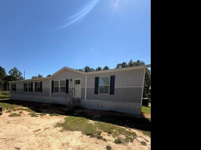 Mobile Home at 1044 Falcon Crest Lane Summit, MS 39666