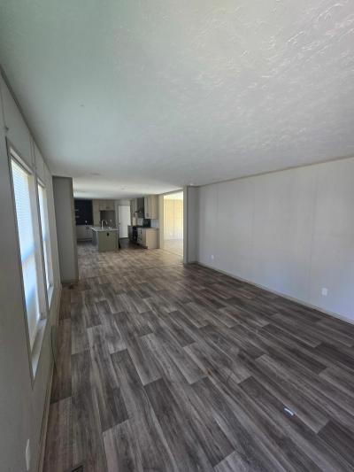 Photo 2 of 23 of home located at 1044 Falcon Crest Lane Summit, MS 39666