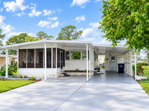  Mobile Home For Sale