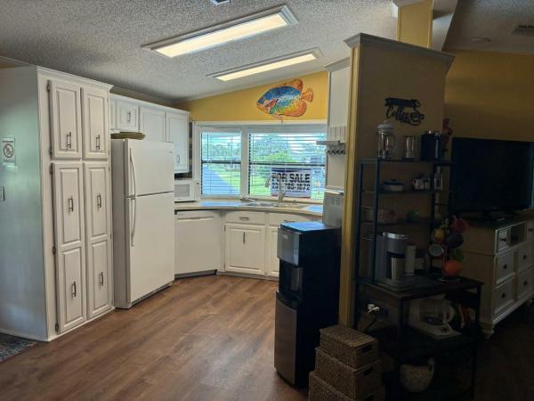 1988 SCHU Mobile Home For Sale