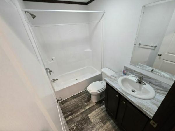 2025 Champion - Highland - Worthington RVH-2444-2 Manufactured Home
