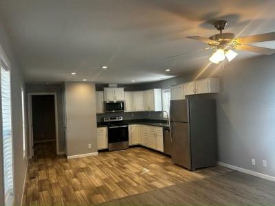 Photo 3 of 8 of home located at 3731 S. Glenstone Ave., #A6 Springfield, MO 65804