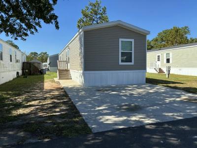 Photo 2 of 11 of home located at 10201 W Beaver St #231 Jacksonville, FL 32220