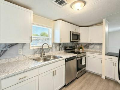 Photo 2 of 7 of home located at 1123 Walt Williams Road #235 Lakeland, FL 33809