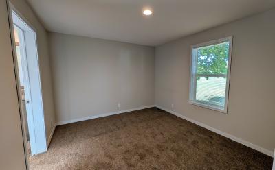 Photo 4 of 9 of home located at 2733 Loch Lomond Dr Highland, MI 48357