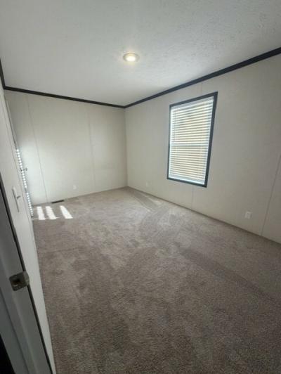 Photo 3 of 4 of home located at 2168 Arrowhead Dr Muskegon, MI 49442