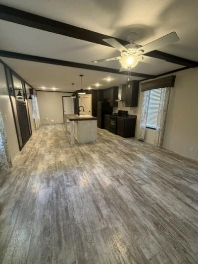 Photo 5 of 6 of home located at 2183 Candlestone East Ct Muskegon, MI 49442