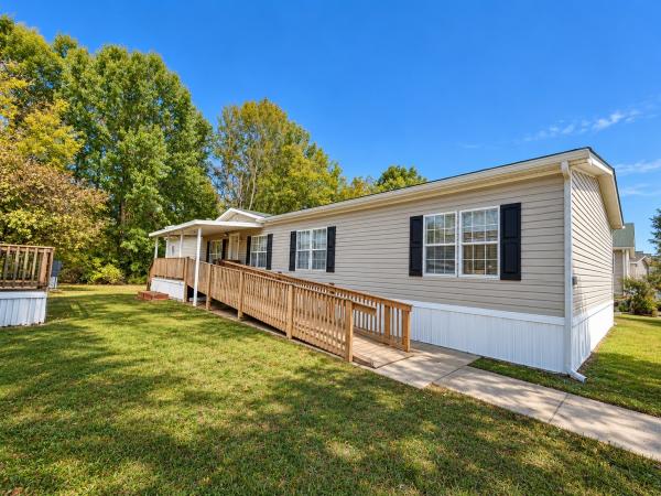 2002 Southern Lifestyle  Home