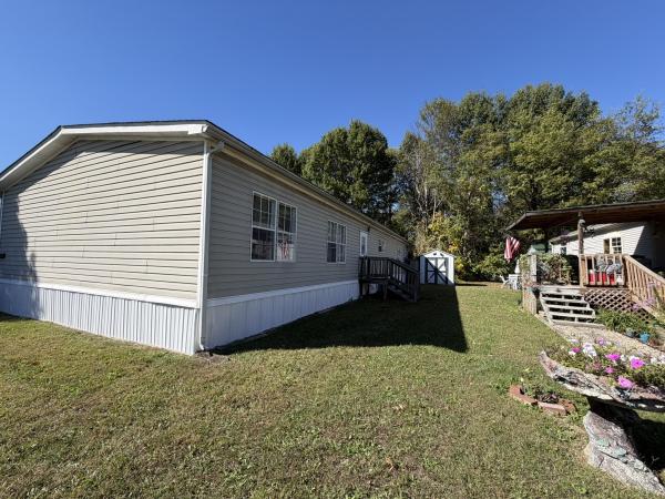 2002 Southern Lifestyle  Home