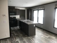 2019 Champion RA2860209 Mobile Home