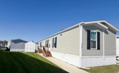 Mobile Home at 8661 Killy Ct Newport, MI 48166