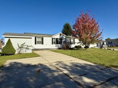 Photo 2 of 16 of home located at 9740 Hathaway Dr Northville, MI 48167