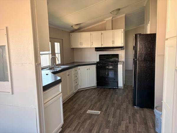 1990 Holly Park 340  Home