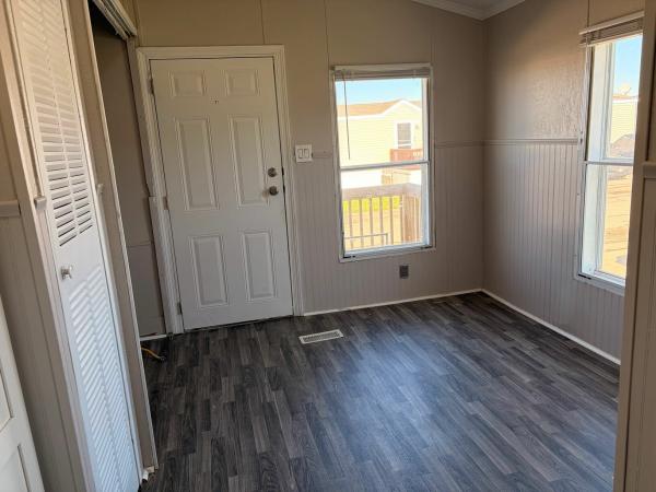 1990 Holly Park 340  Home